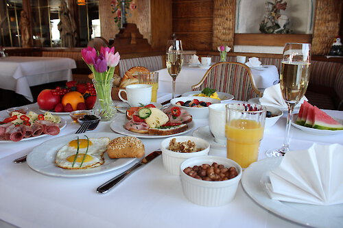 Frühstück - Hotel Hochriegel