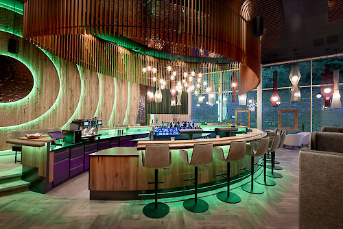 Die neue Bar im Wellnesshotel Riedlberg i Dipferl. Bayerischer Wald